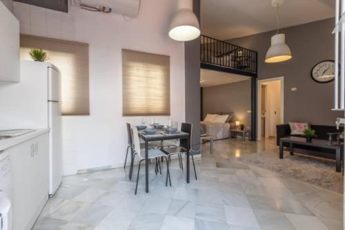 Gavidia Center Premium Suites, Free Parking Seville Ngoại thất bức ảnh